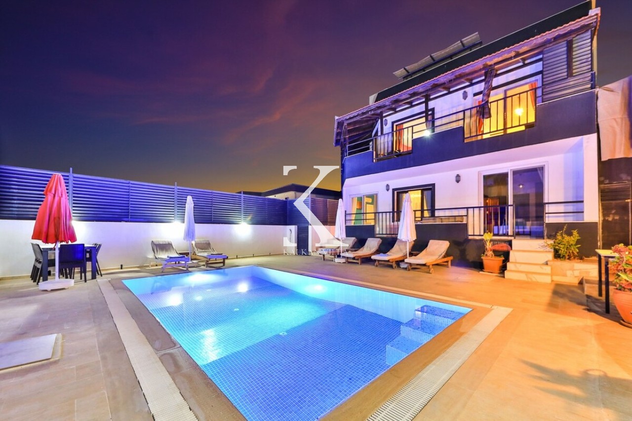 Villa Emir Akbel