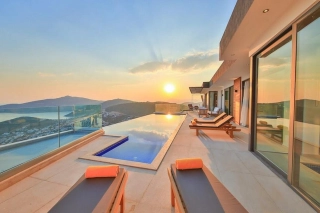Villa May | Geschützte Luxusvilla mit Meerblick in Kalkan Kördere