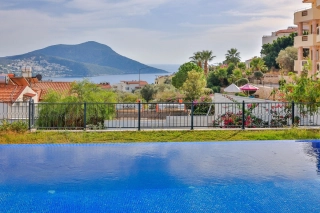 Villa Gulay | Luxusvilla mit Meerblick im Zentrum von Kalkan