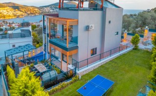 Villa Tekin, Villa for Rent with Sheltered Pool in Kalkan