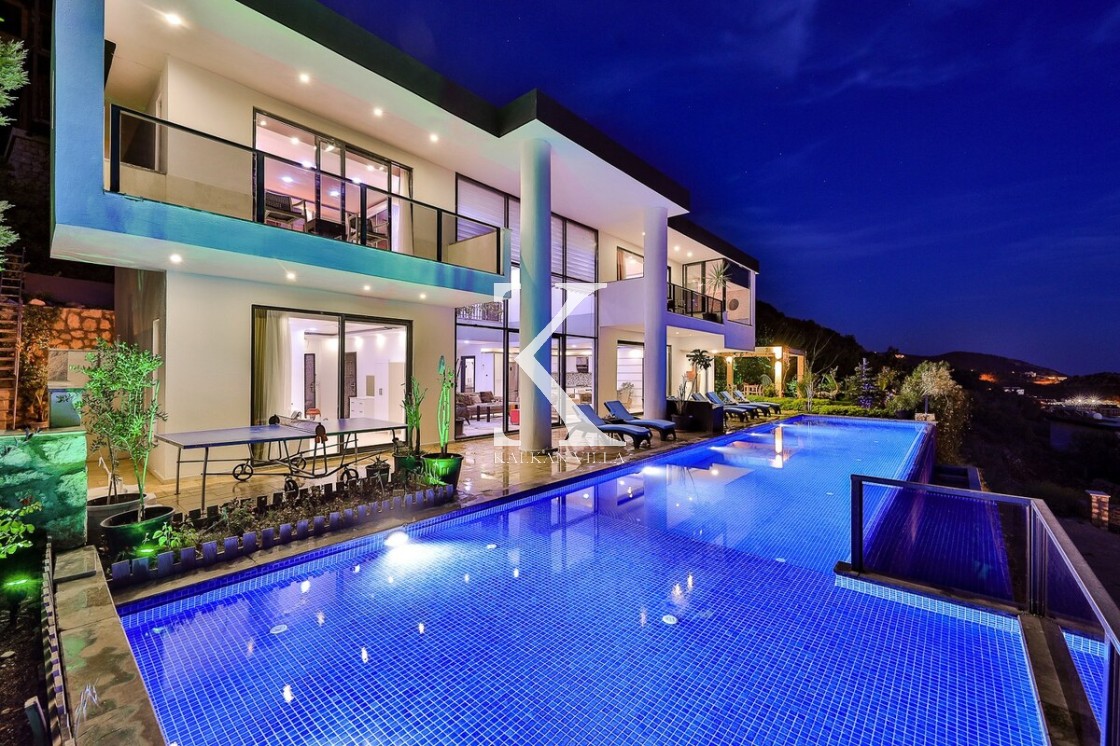 Villa Hira, Modern villa with Sea View | Kalkan Villa