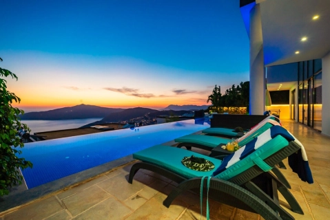 Villa Hira