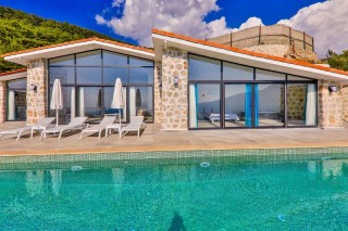 Villa Hera 5 geschützte Villa mit Blick auf die Natur und das Mee