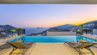 Villa Waratah | Kalkan Kızıltaş’ta Deniz Manzaralı Lüks Villa