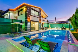 Villa Gold Sarıbelen, Doğa İçerisinde Konumlanmış | Kalkan Villa