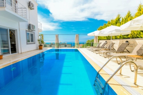 Villa Kaya