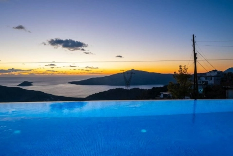 Villa Spring