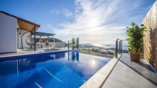 Villa Desde | Villa mit Meerblick und geschütztem Pool in Kalkan