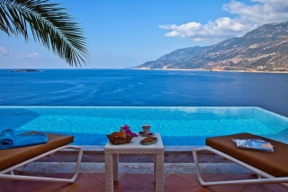 Villa Mine | Luxuriöse Villa mit Meerblick auf der Kaş Çukurbağ