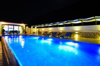 Villa Mert Ulugöl , Korunaklı, Balayı Jakuzi | Kalkan Villa