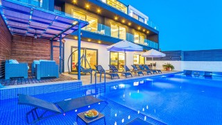 Villa Mega, Conservative Villa with Sea View | Kalkan Villa