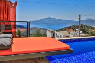 Villa Porto Riko | Kalkan Kördere’de Korunaklı Balayı Villası