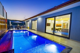 Villa Neptün, Muhafazakar Balayı Villası | Kalkan Villa
