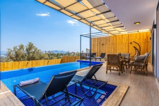 Villa Albedo | Kaş Gökseki’de Deniz ve Doğa Manzaralı Jakuzili Villa