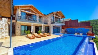 Villa Tecir Duo, Patara’da Deniz Manzaralı Korunaklı Villa
