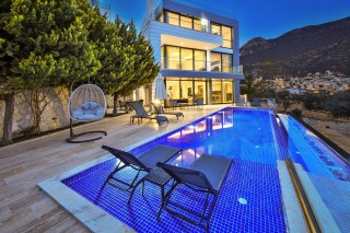 Villa Panorama Duo, 5 Bedroom Luxury For Rent in Kalkan
