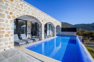Villa Royal 7 | Kalkan İslamlar’da Deniz ve Doğa Manzaralı Villa