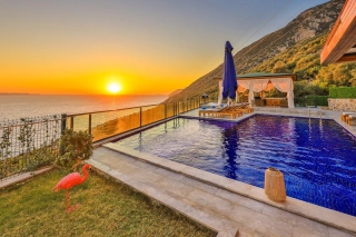 Villa Sea Garden, Deniz Manzaralı, 6 Kişilik | Kalkan Villa