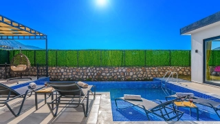 Villa Ortaç 4 - Korunaklı & Jakuzili Balayı Villası Kiralama