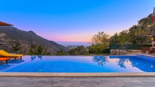 Villa Aras Islamlar Duo | Steinvilla mit Jacuzzi in Kalkan Islamlar