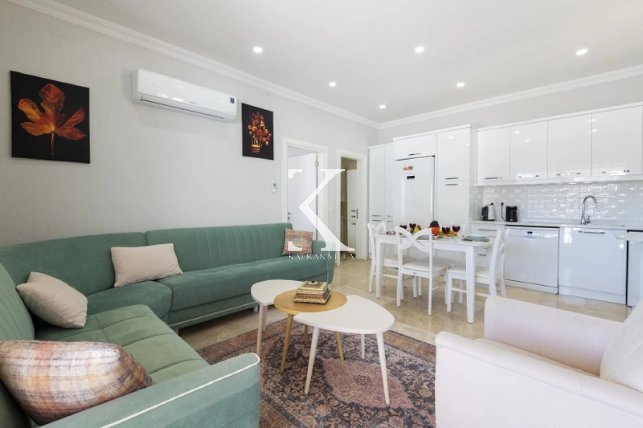 Villa Mini Zeybek, Jakuzi, Balayı, Korunaklı | Kalkan Villa