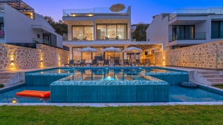 Villa Lion | Luxuriöse Ferienvilla mit Meerblick in Kalkan Ortaalan