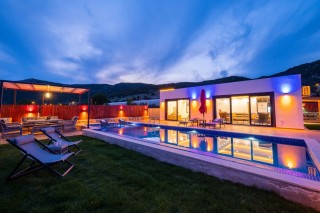Villa Başak Sarıbelen, 3 Bedroom Villa For Rent | Kalkan Villa