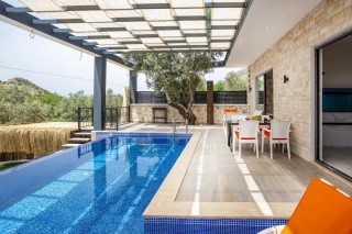 Villa Panama Kördere | Sheltered Honeymoon Villa in Kalkan Kördere