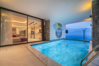 Villa Ayliz, Deniz Manzaralı Havuzlu kiralık suit | Kalkan Villa 