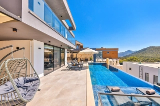 Villa Aras Kalkan | İncebel’de Jakuzili Saunalı Lüks Villa