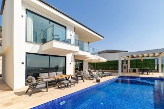 Villa Keskin Yeşilköy | Geschützte Flitterwochenvilla mit Whirlpool