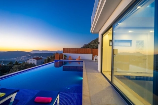 Villa Glorya | Flitterwochenvilla mit Meerblick in Kalkan Kördere