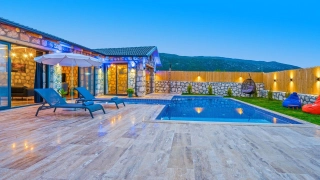 Villa Ege Sarıbelen, Balayı, Muhafazakar, Jakuzi | Kalkan Villa 