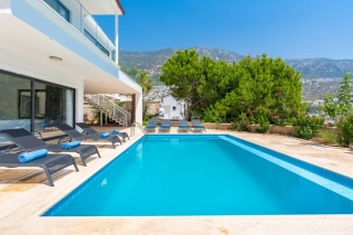 Villa City | Geräumige Familienvilla in Kalkan Ortaalan