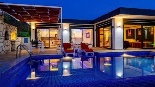 Villa Yağmur Üzümlü | Kalkan Üzümlü’de Jakuzili Saunalı Balayı Villası