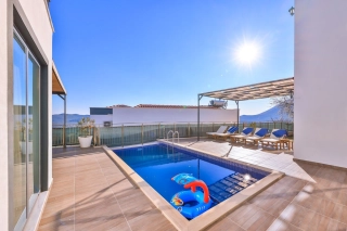 Villa Alpanos, 6 Kişilik Doğa Manzaralı | Kalkan Villa