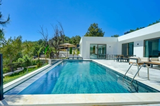 Villa Earth | Geschützte Luxusvilla mit Jacuzzi in Kalkan Islamlar