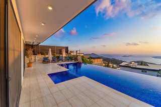 Villa June | Luxusvilla mit Meerblick in Kalkan Kördere