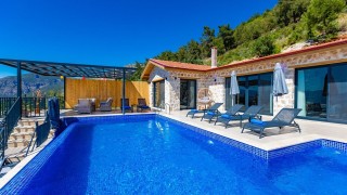 Villa Epona, Geschützt, Steinarchitektur, Flitterwochen | Kalkan Villa