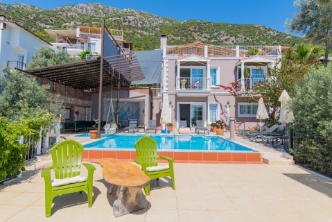 Villa Tulip