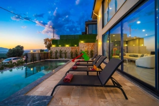 Villa Bogota | Geschützte Villa mit Whirlpool für Flitterwochen