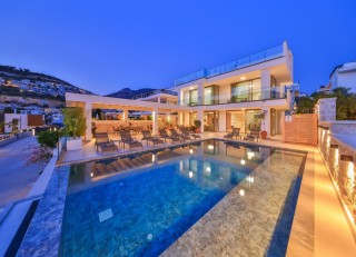 Villa Eliza, 7 Yatak Odalı Kalamar’da Lüks Villa , Kalkan Villa