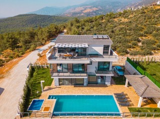 Villa İnci Akbel, Sea View, Children’s Pool | Kalkan Villa