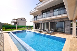 Villa Akik , Deniz ve Doğa Manzaralı , Sauna | Kalkan Villa 