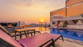 Villa Alfadelta | Kalkan Kördere’de Deniz Manzaralı Lüks Villa