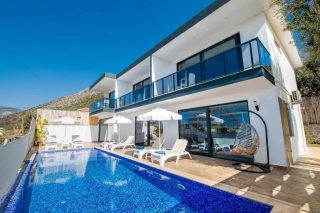 Villa Saydan Exclusive - 6 Kişilik, Jakuzili & Saunalı Kiralık Villa