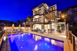 Villa Royal Hills 2 | Luxury Sea View Villa in Kalkan Center