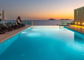 Villa Boat House | Ultra Luxuriöse Villa direkt am Meer in Kalkan 
