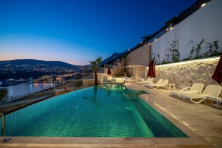 Villa Lalin | Luxusvilla mit Meerblick in Kalkan Kömürlük
