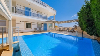 Villa Topcu | Kalkan Kızıltaş’ta 10 Kişilik Özel Havuzlu Villa